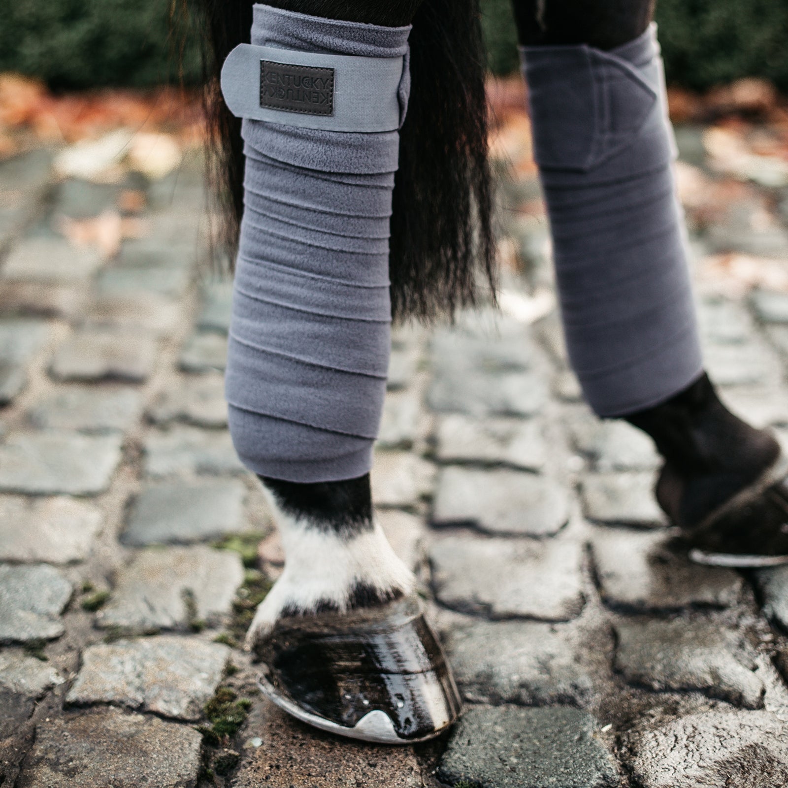 Kentucky Horsewear Polar Fleece Bandages (Set of 4) Leg Protection & Hoof Protection for Horses