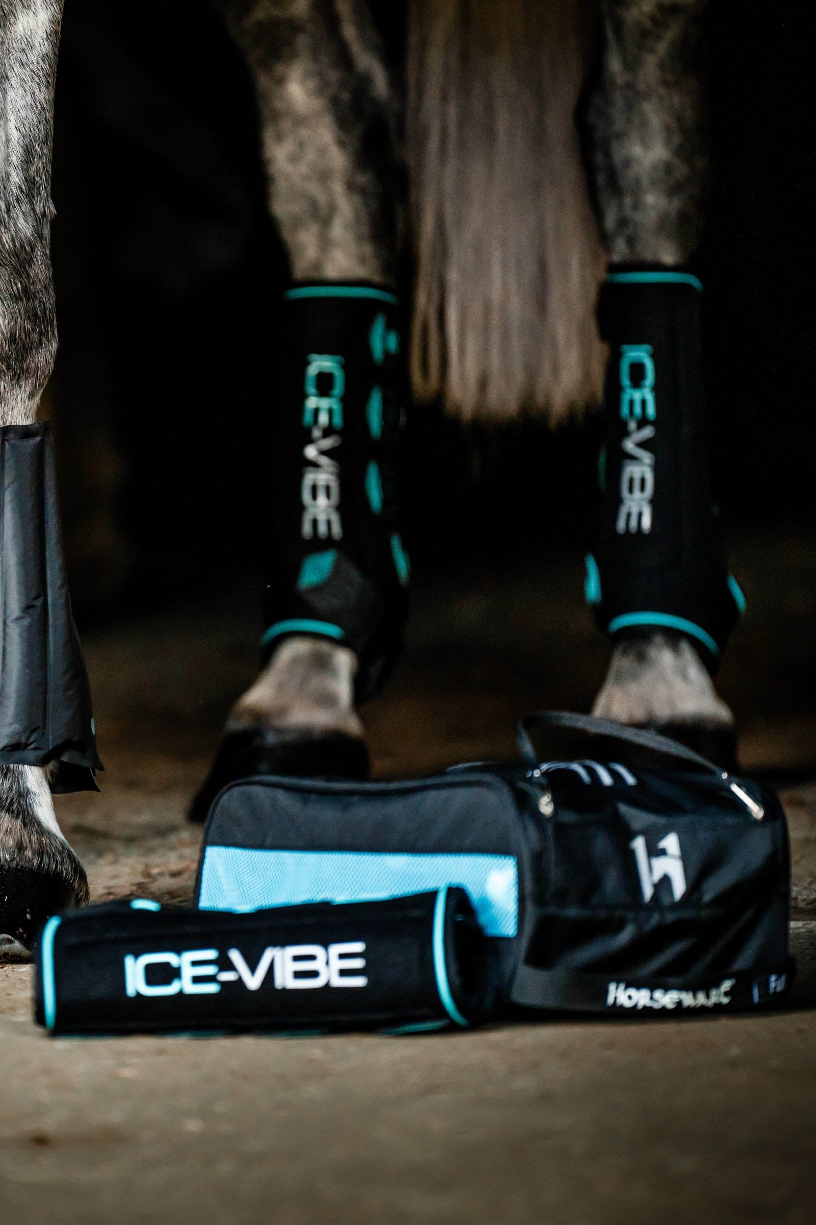 Horseware Ice-Vibe paraglomi con effetto freddo e vibrazione (coppia) Leg & Hoof Protection