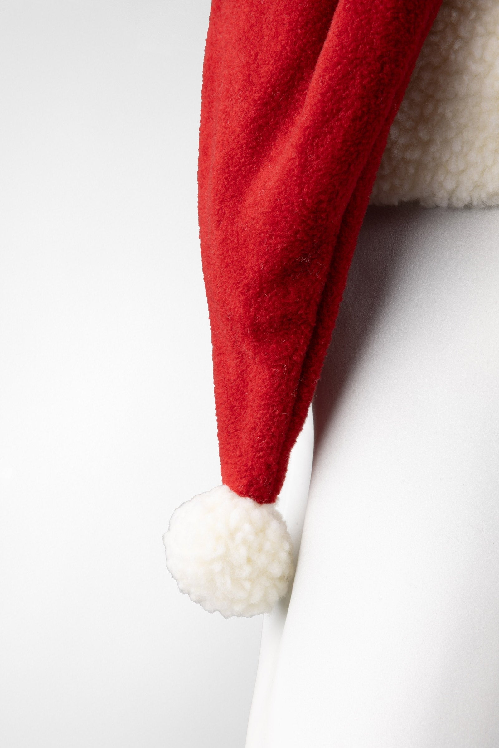 AMKA Cappello di Natale per cavalli con scollo a orecchio, rosso/bianco, cappello di Babbo Natale AMKA Cappello di Natale per cavalli con scollo a orecchio, rosso/bianco, cappello di Babbo Natale