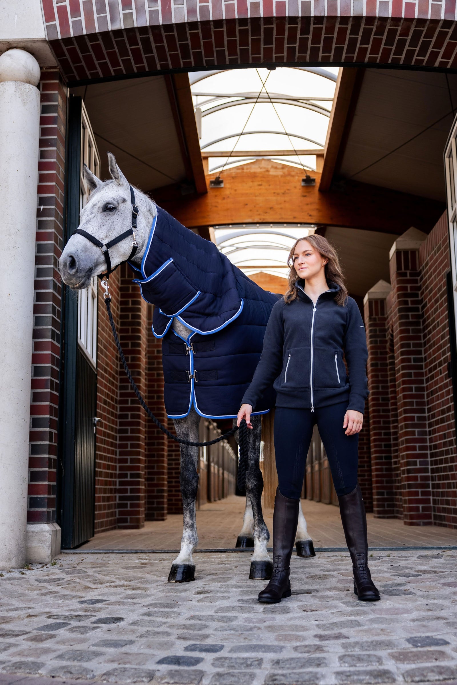 Horze Glasgow Stable Rug / Under Rug Full Neck, 250g Horse Rugs