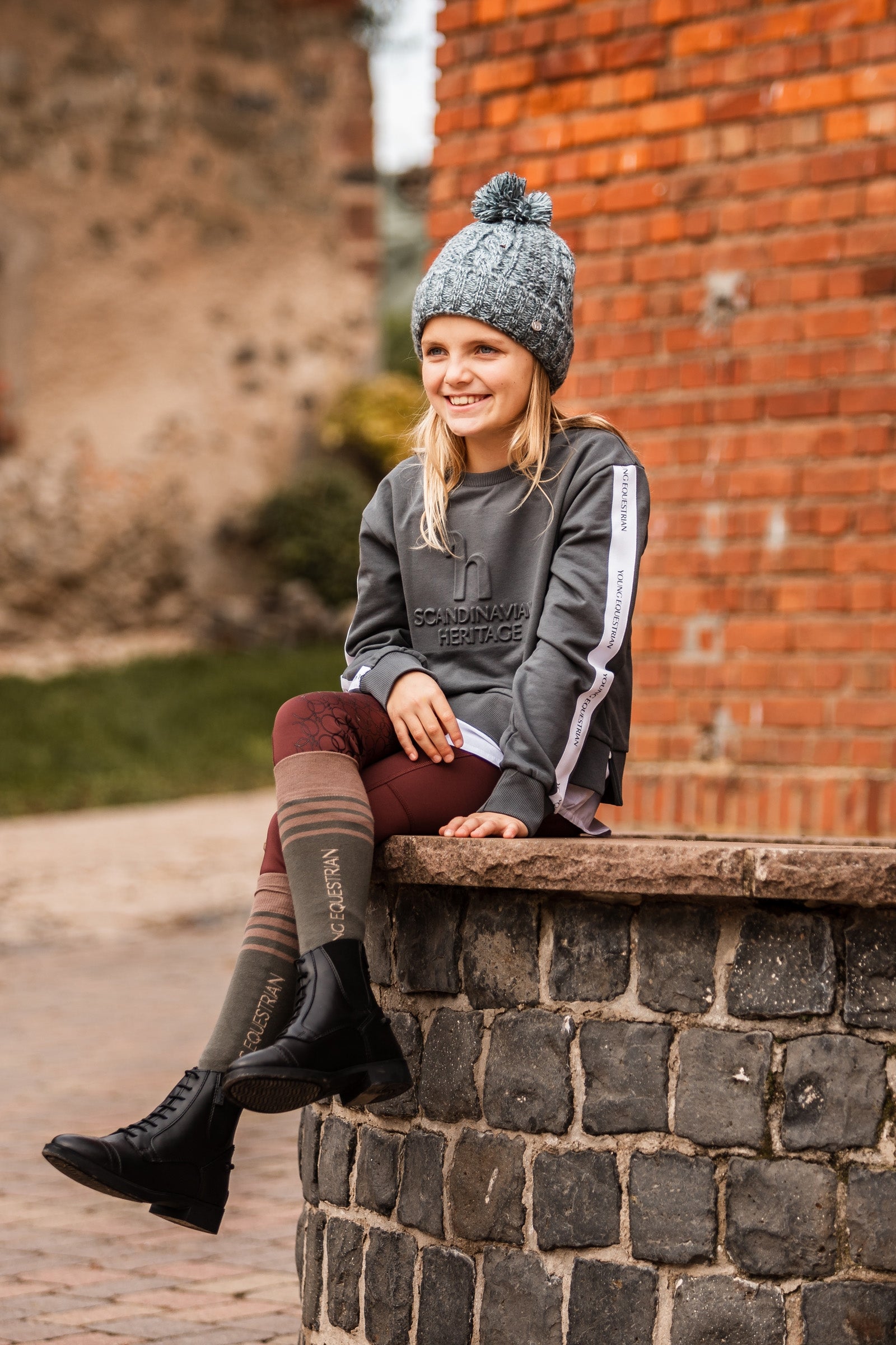Horze Leighton Teens Knitted Hat with Fleece Lining Accessories
