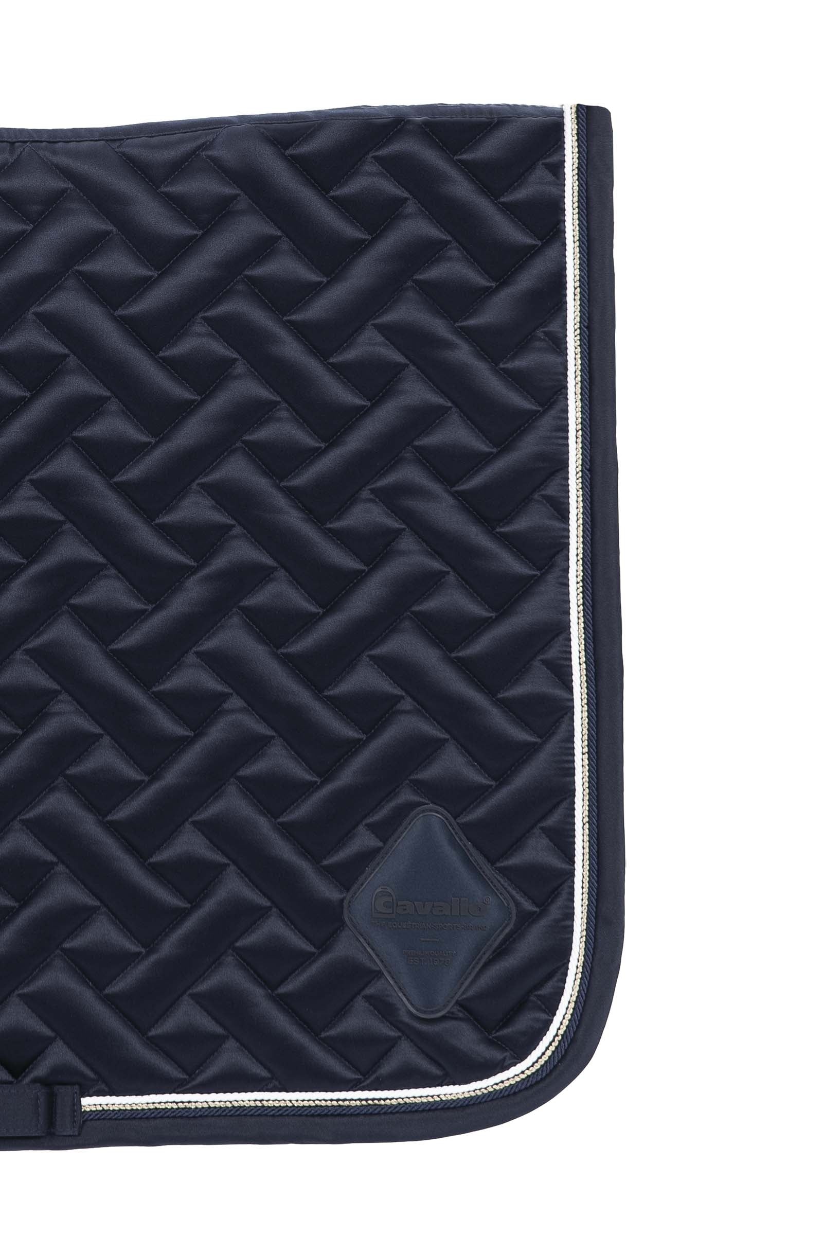 Pack shot 2