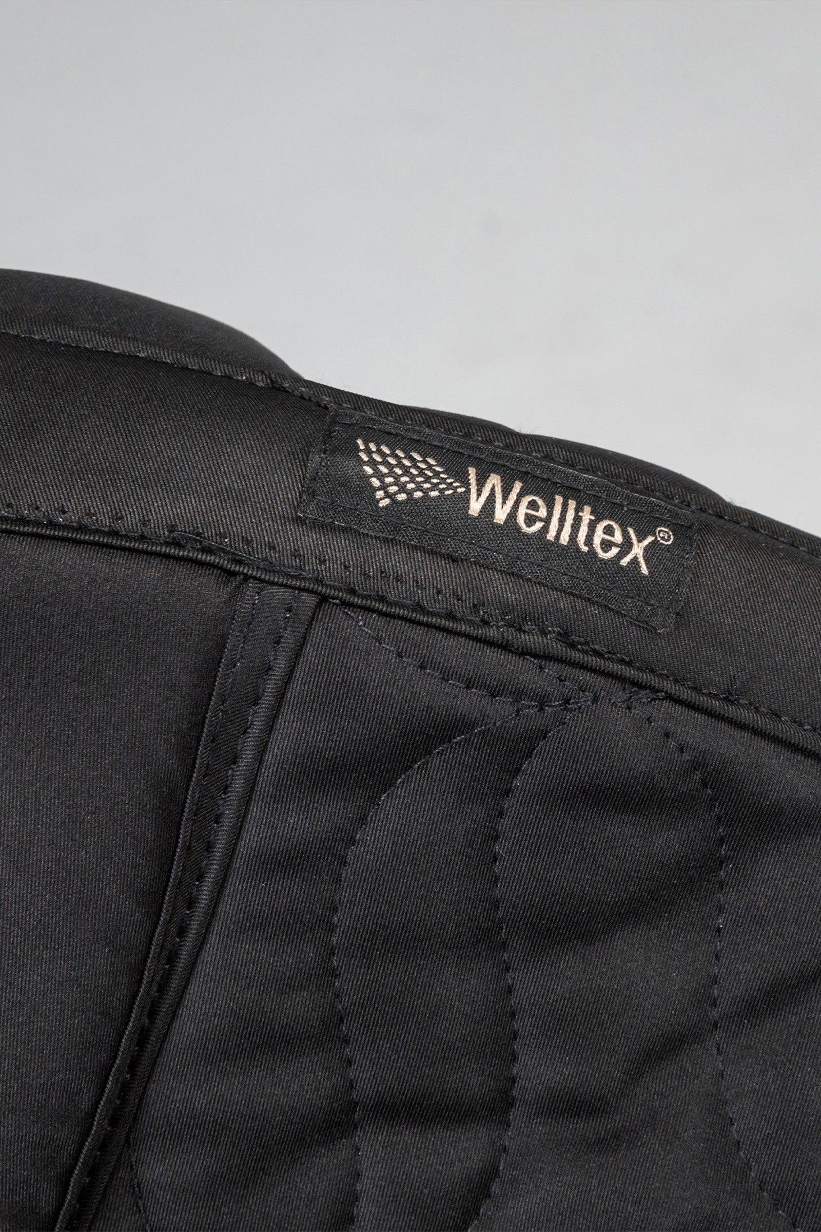 Back on Track Deep Nights Jumping Saddle Pad Saddle Pads