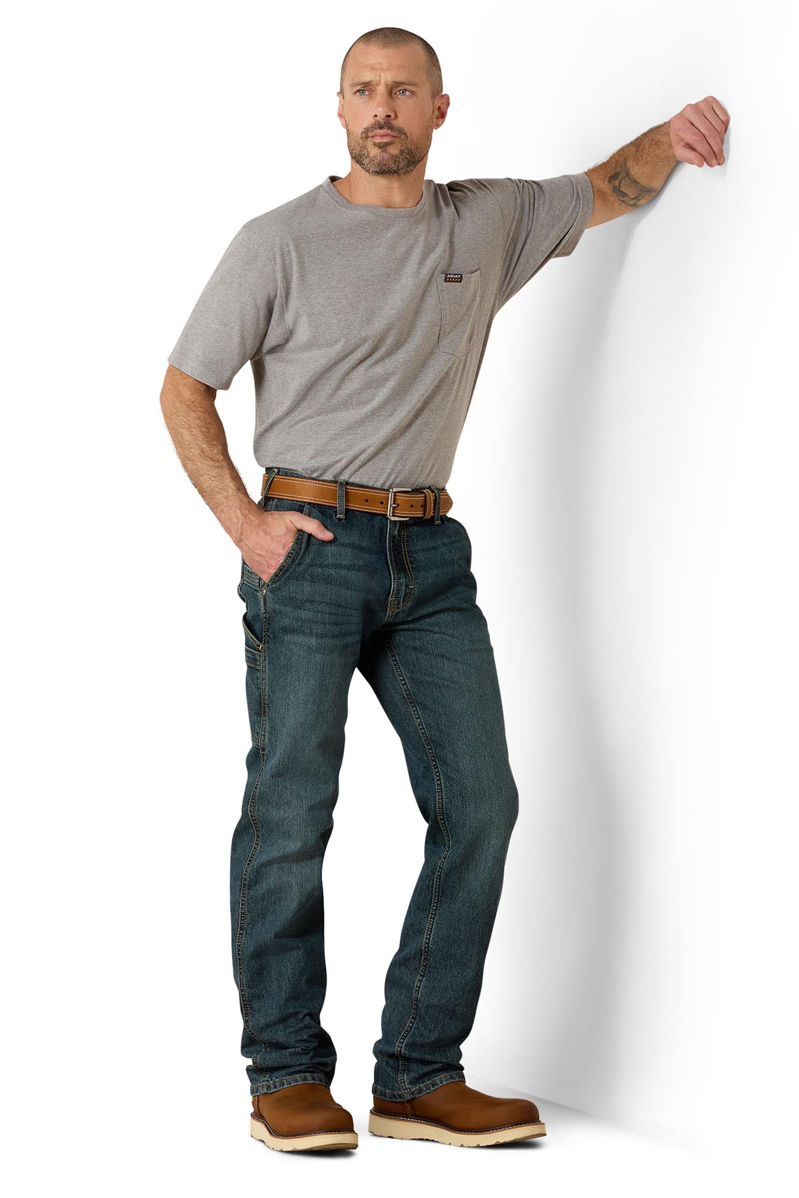 Model shot 3