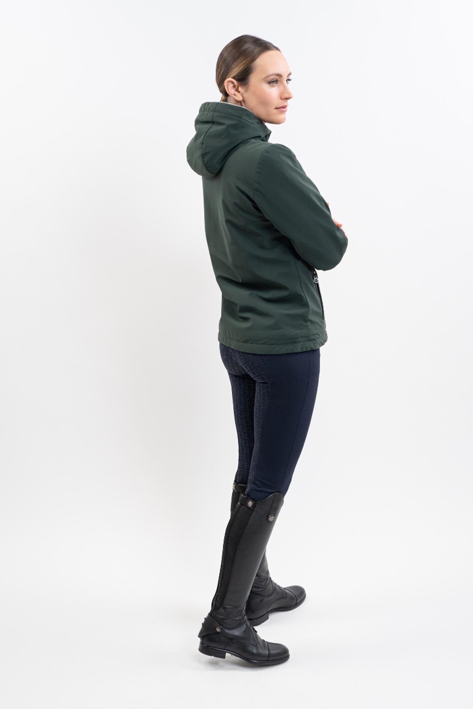 Model shot 3