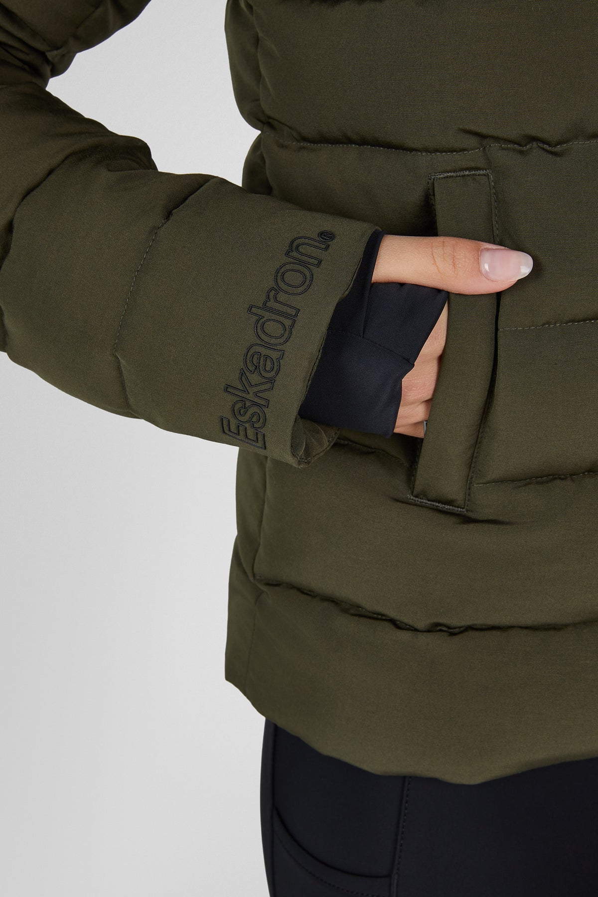 Eskadron Heritage 26/27 Womens Quilt Jacket Women’s Riding Clothing
