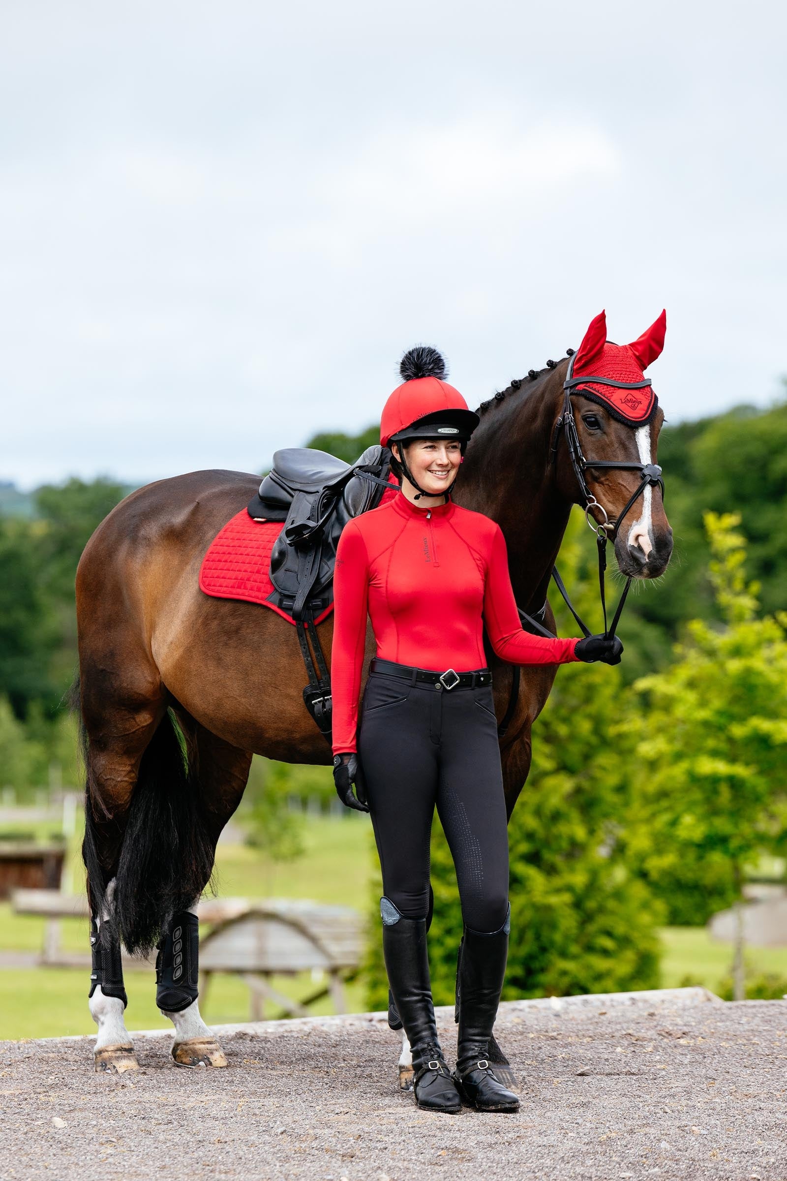 LeMieux Lemieux Suede Close Contact Square Saddle Pad Saddle Pads