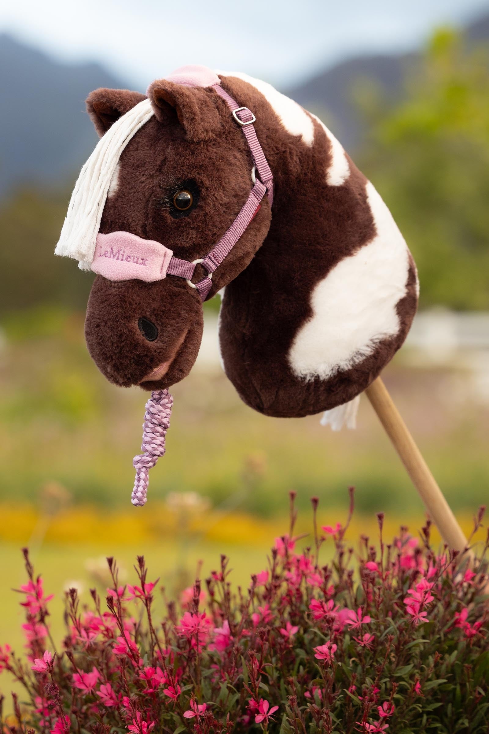 LeMieux Hobby Horse Vogue Headcollar & Leadrope Gifts & Toys