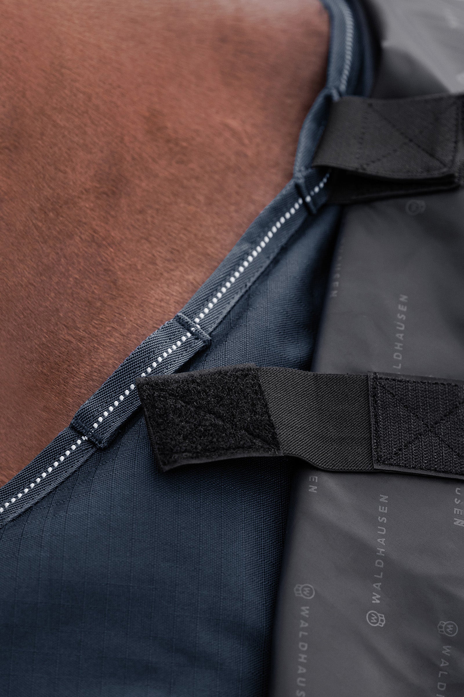 Waldhausen 600D Outdoor Neck Rug, 0 g Horse Rugs