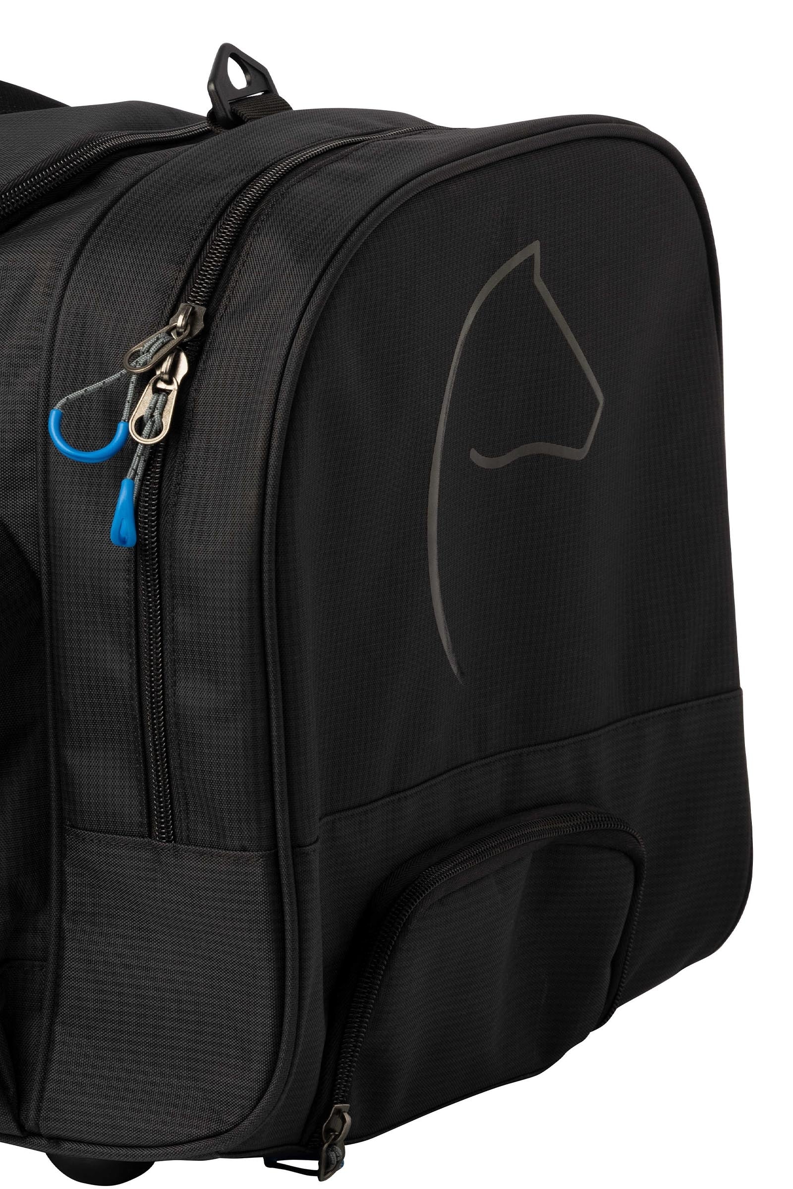 Pack shot 4