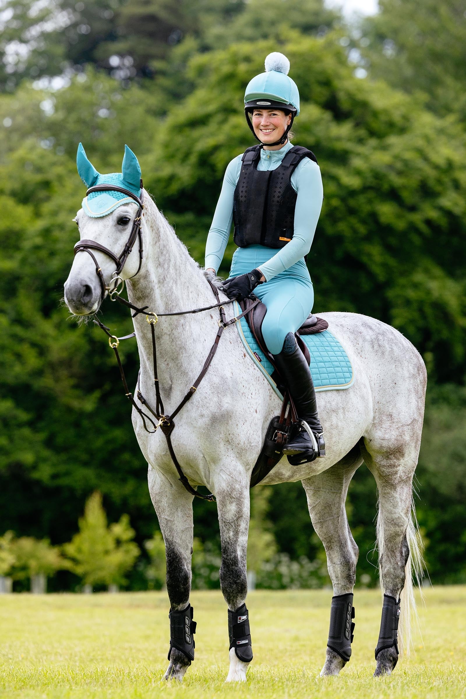 LeMieux Suede Square Close Contact Saddle Pad Saddle Pads