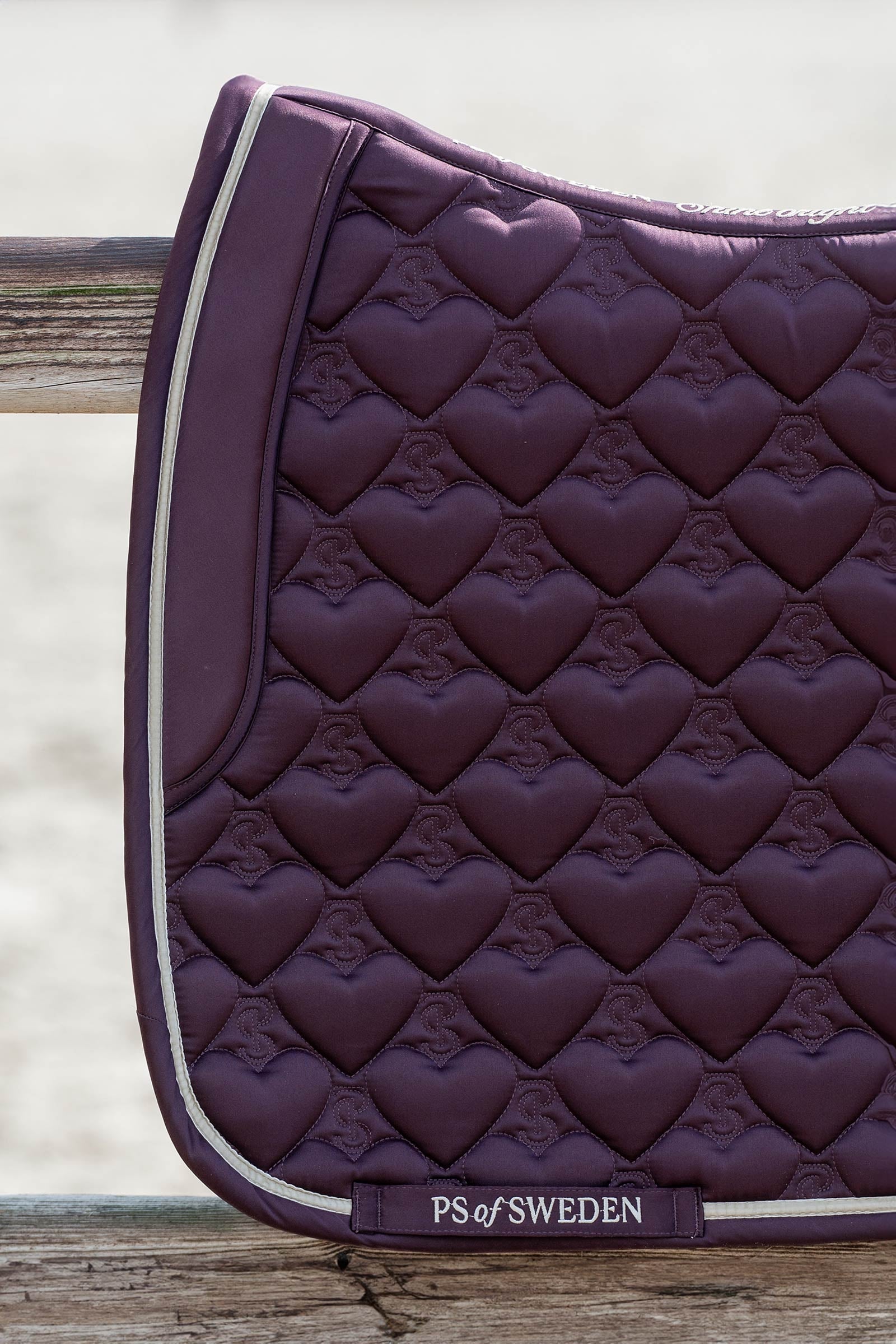PS of Sweden Heart Dressage Saddle Pad Saddle Pads