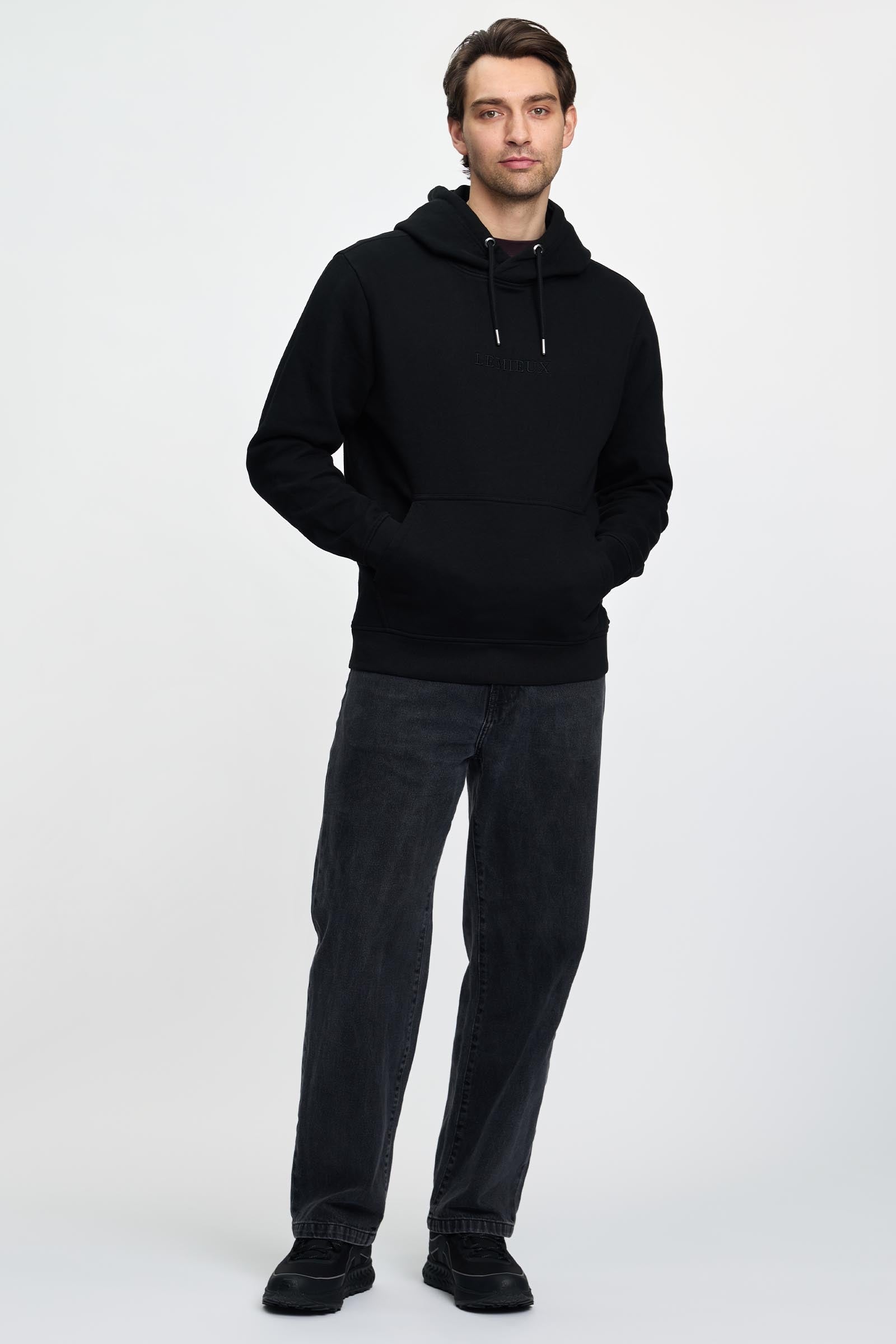Model shot 5