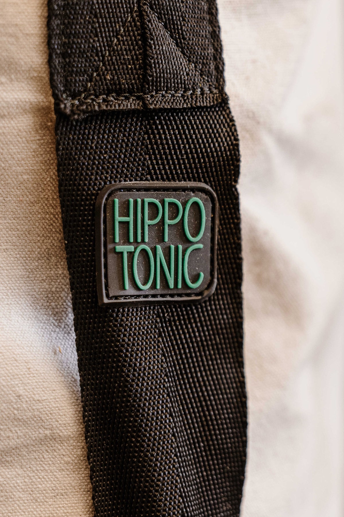 HIPPOTONIC Transport Hay Bag (80 x 70 cm) Horse Feeders & Waterers