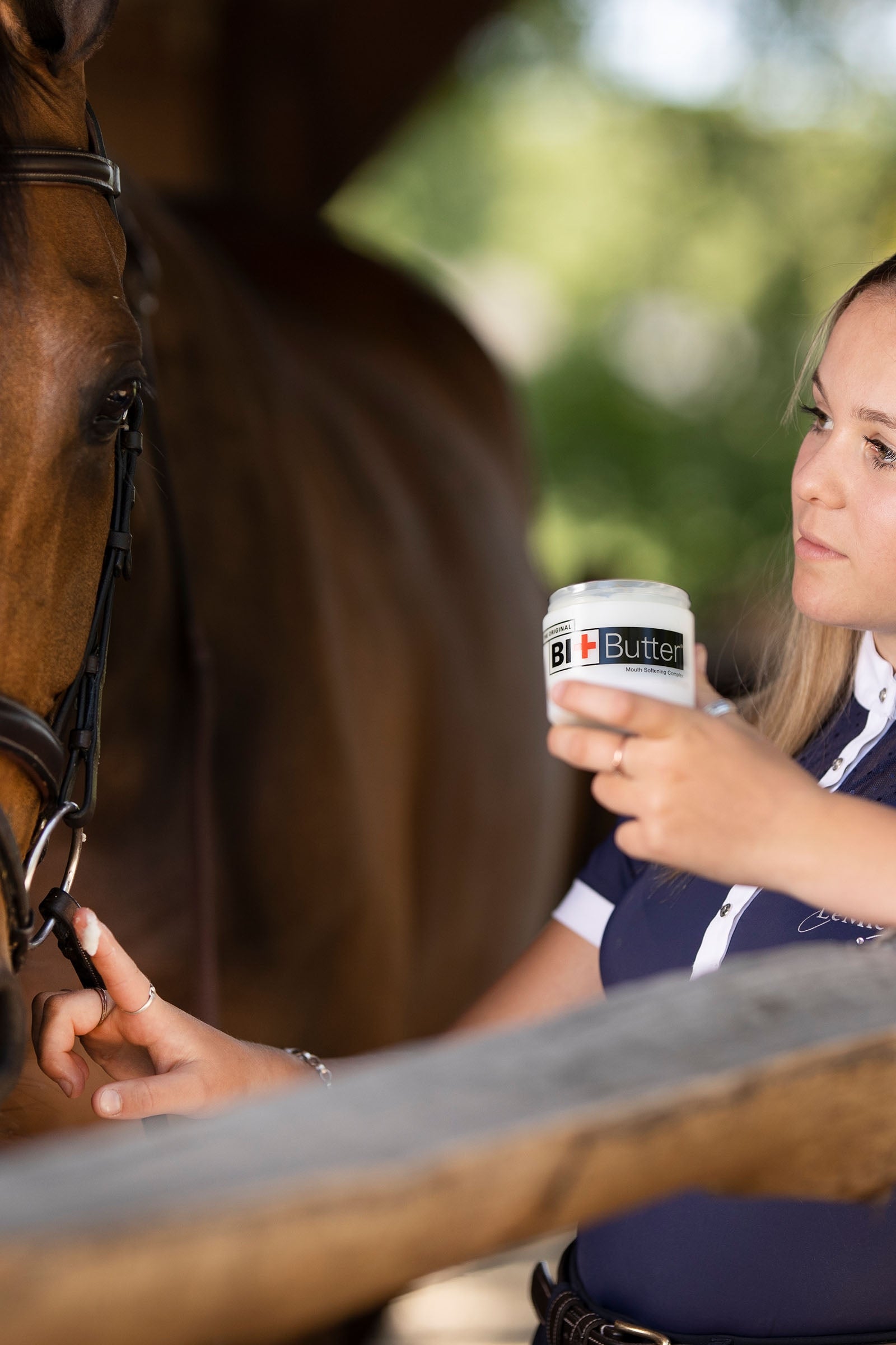 Own HZ items with no branding LeMieux The Original Bit Butter complesso ammorbidente per la bocca 113g Boccaglio