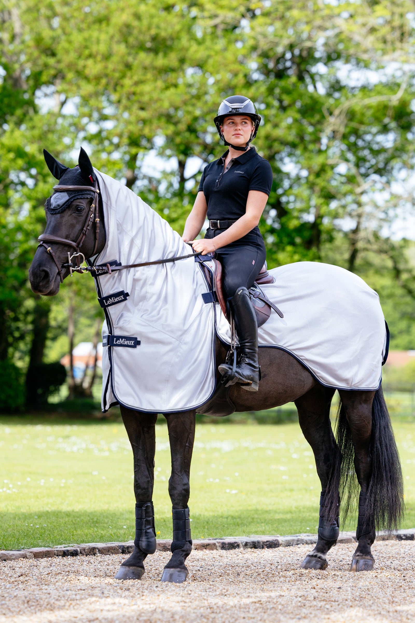 LeMieux Ride On coperta antimosche da lavoro con collo e spalle rimovibili Coperte per cavalli