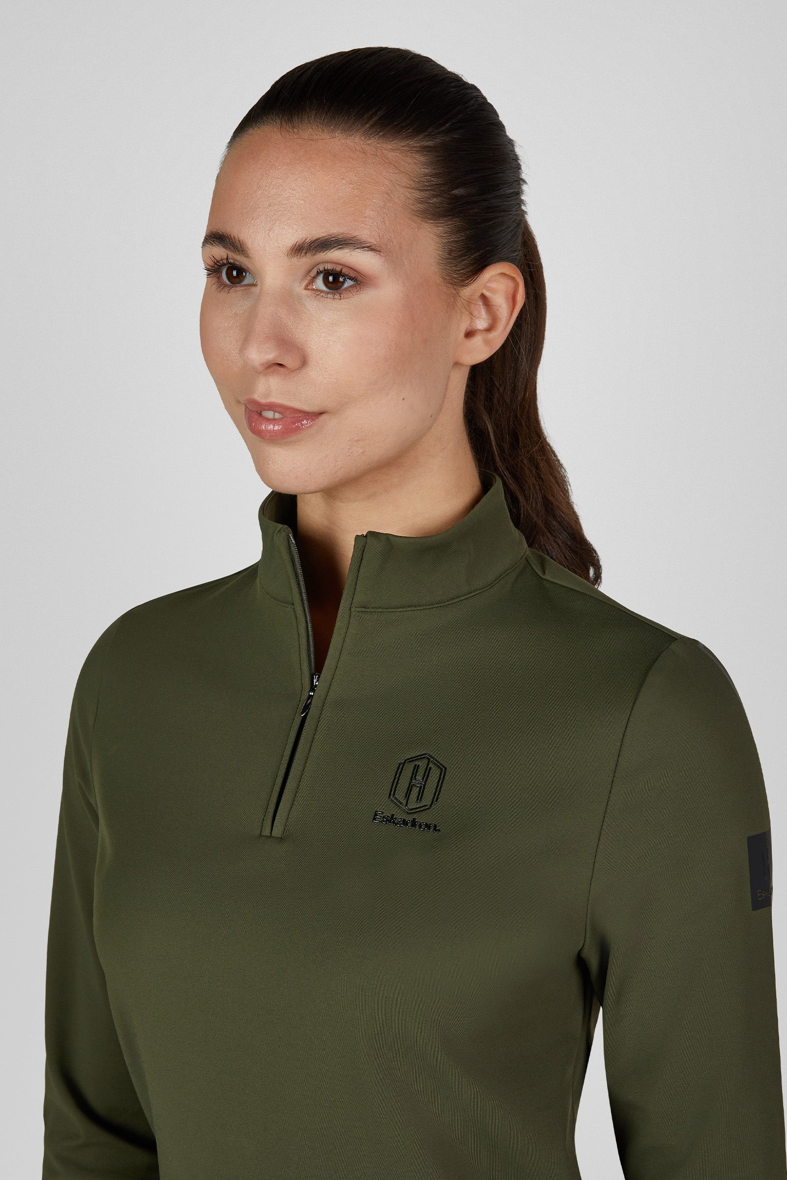 Model shot 1