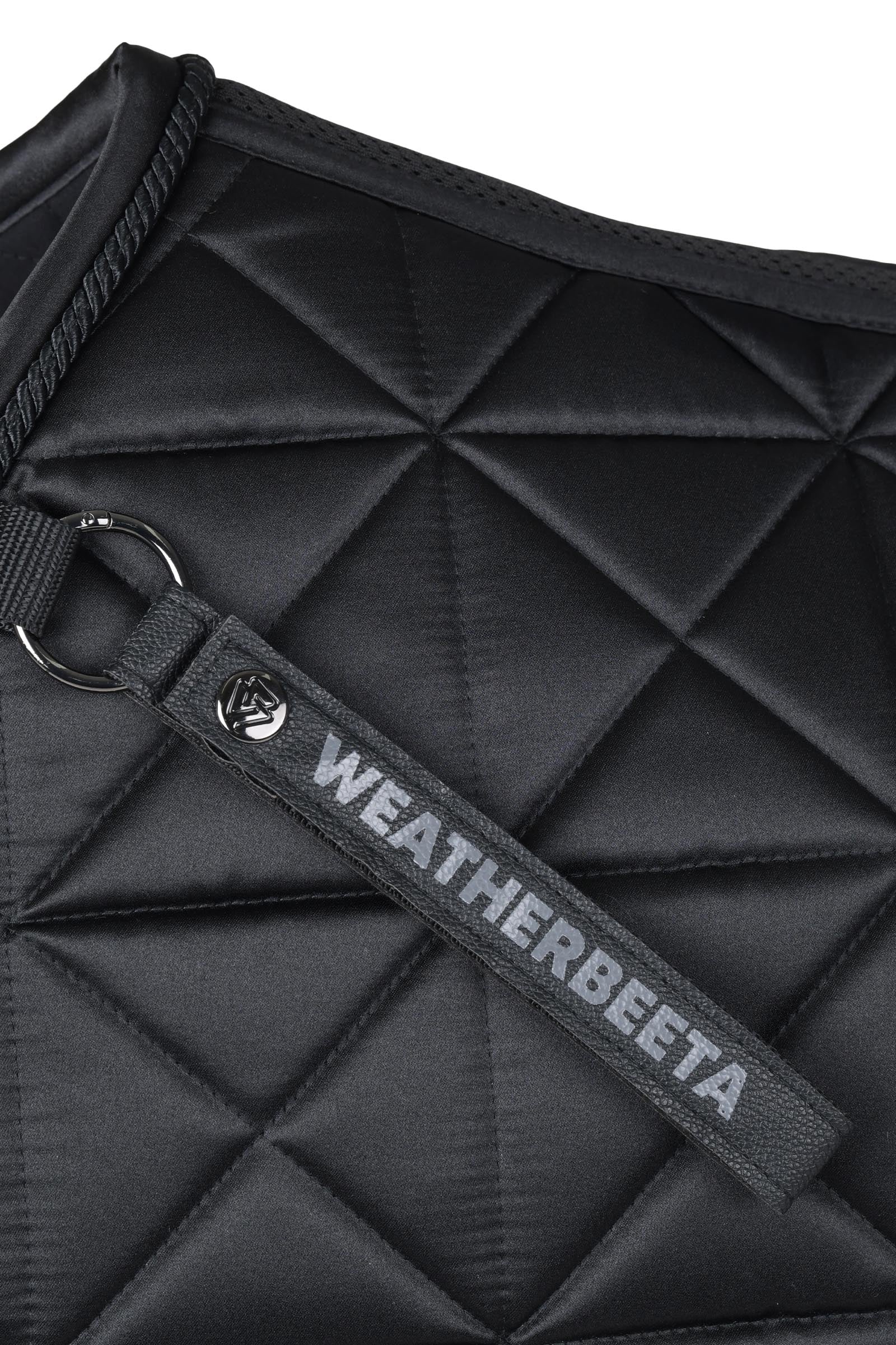 Pack shot 2