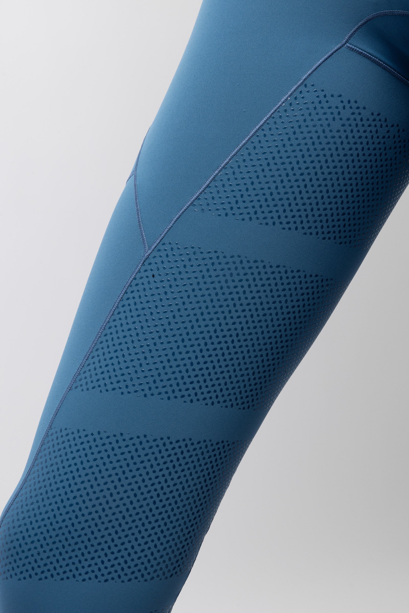 B Vertigo Leonora Women´s Seamless Fullgrip Thermo Tights Womens Breeches