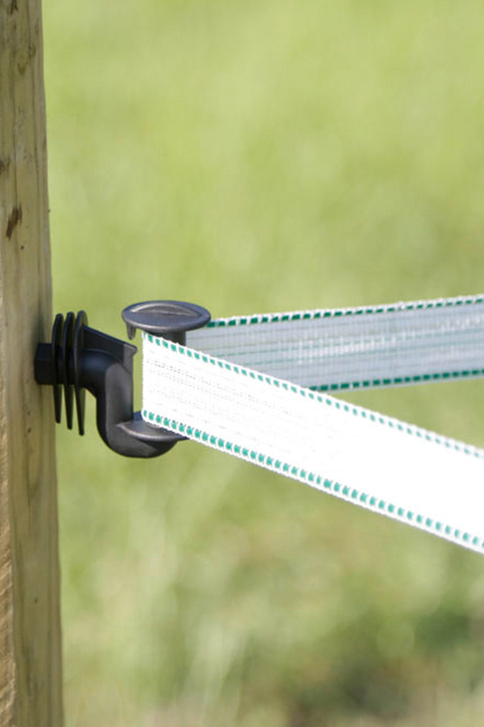 Farm Patrol Kerbl Tape Corner Insulator Cavallo (10pcs) Fencing Supplies