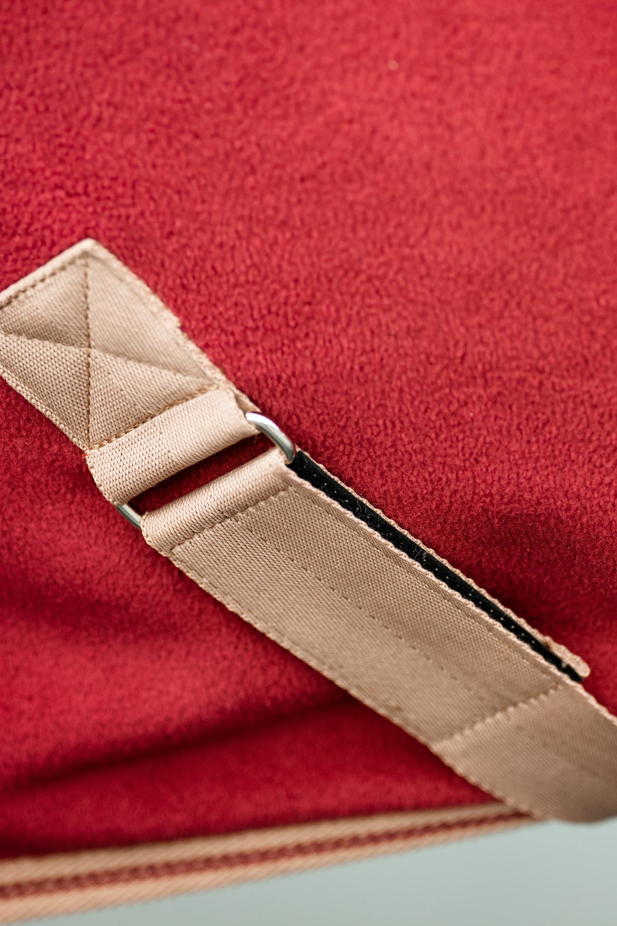 Amigo Coperta in Pile Mulberry/Taupe 130 Amigo Coperta in Pile Mulberry/Taupe 130