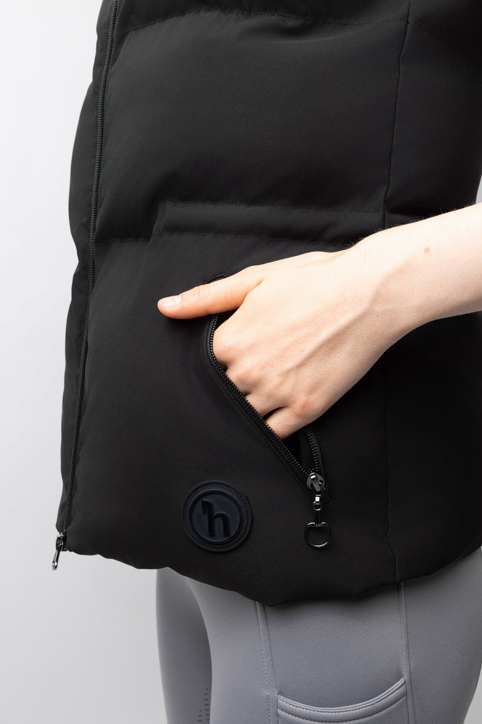 Horze Oona Women´s Padded Riding Vest Women’s Riding Clothing