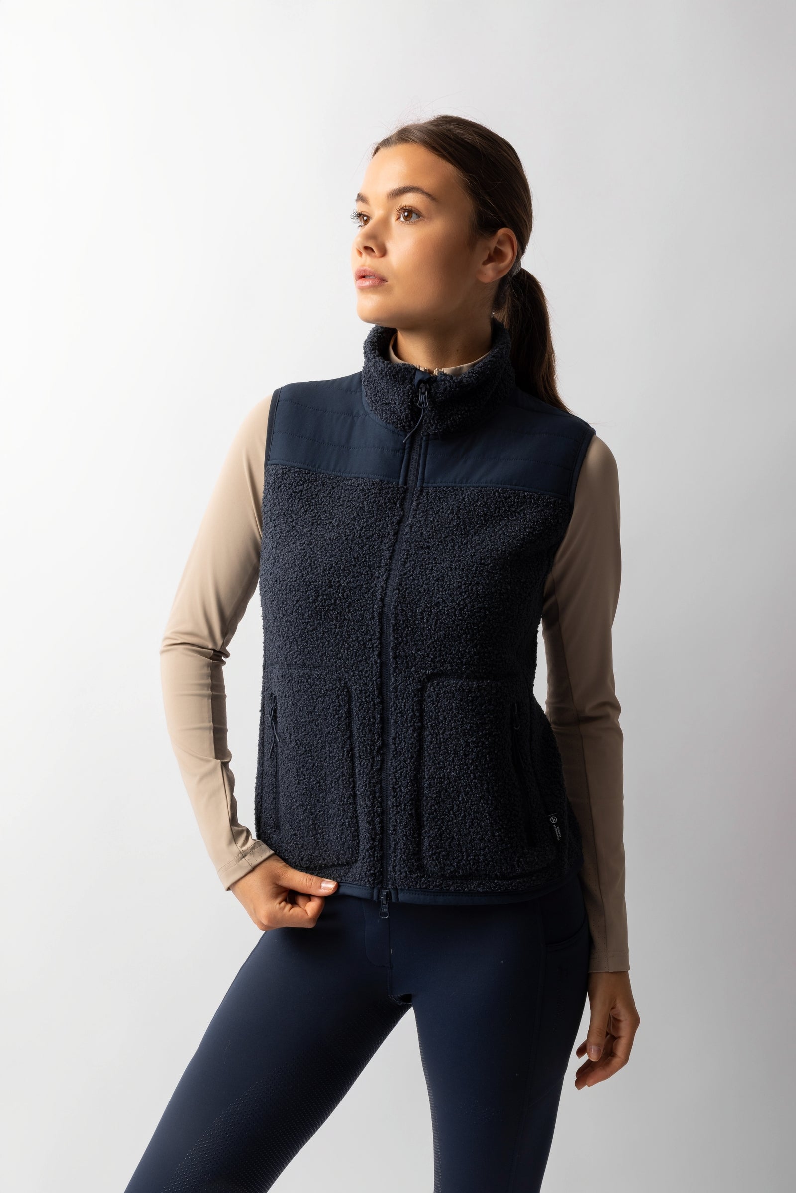 Horze Adira gilet in teddy fleece da donna Abbigliamento da donna