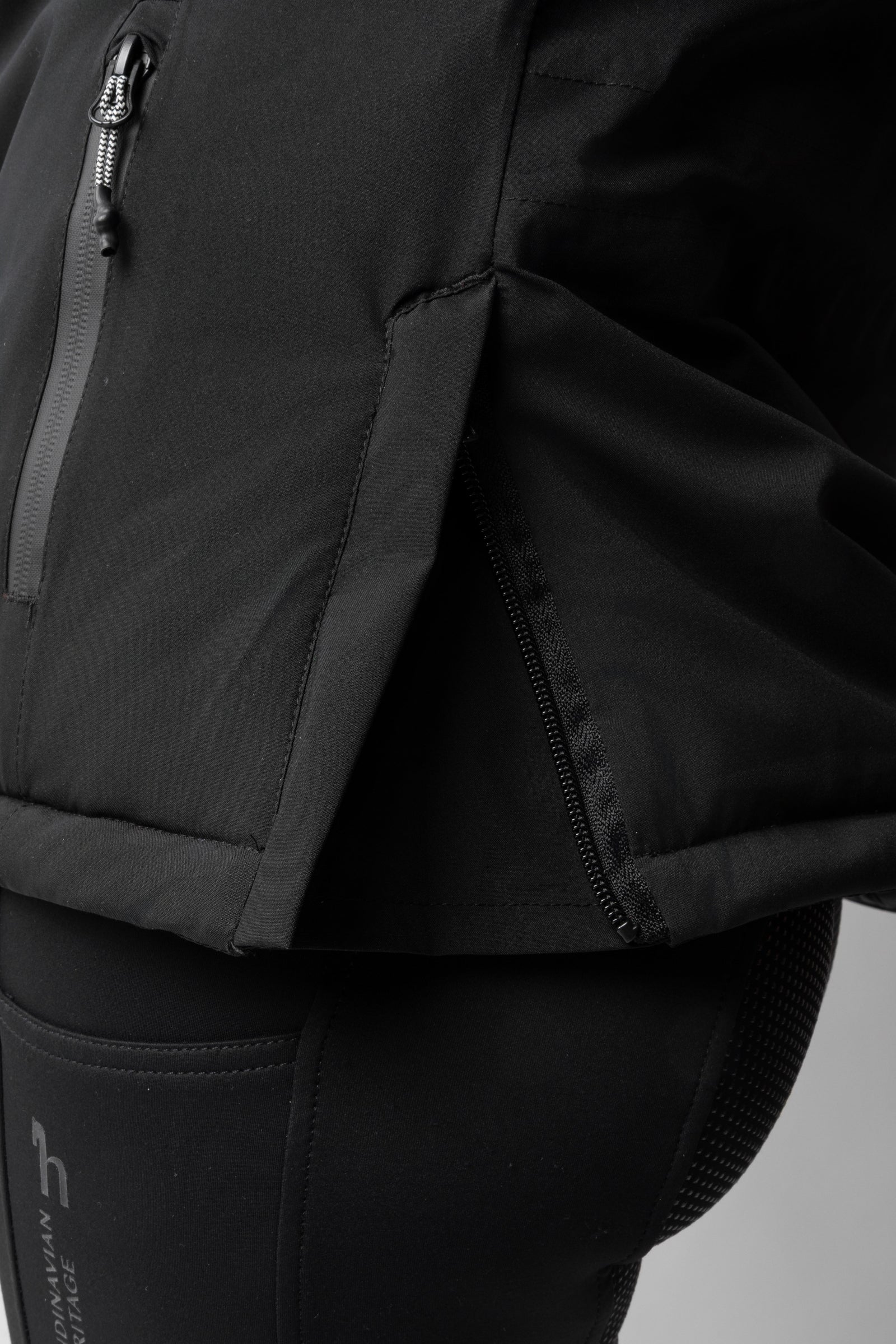 Horze Camila Women's Waterproof Padded Jacket Women’s Riding Clothing