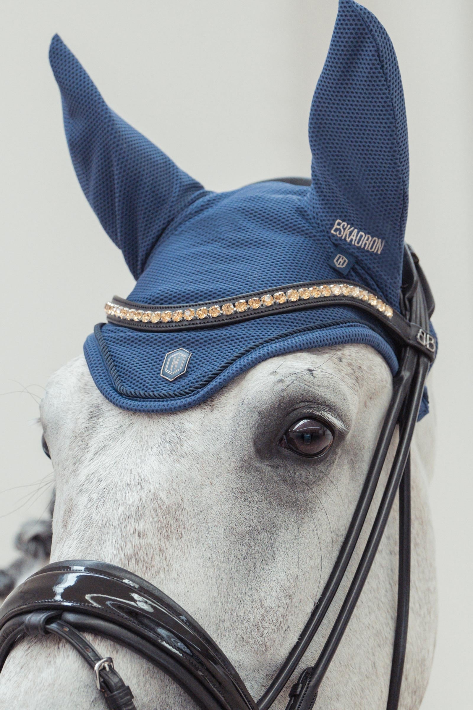 Eskadron Heritage AW24 Dynair Mesh Sport Fly Hood Saddle Pads