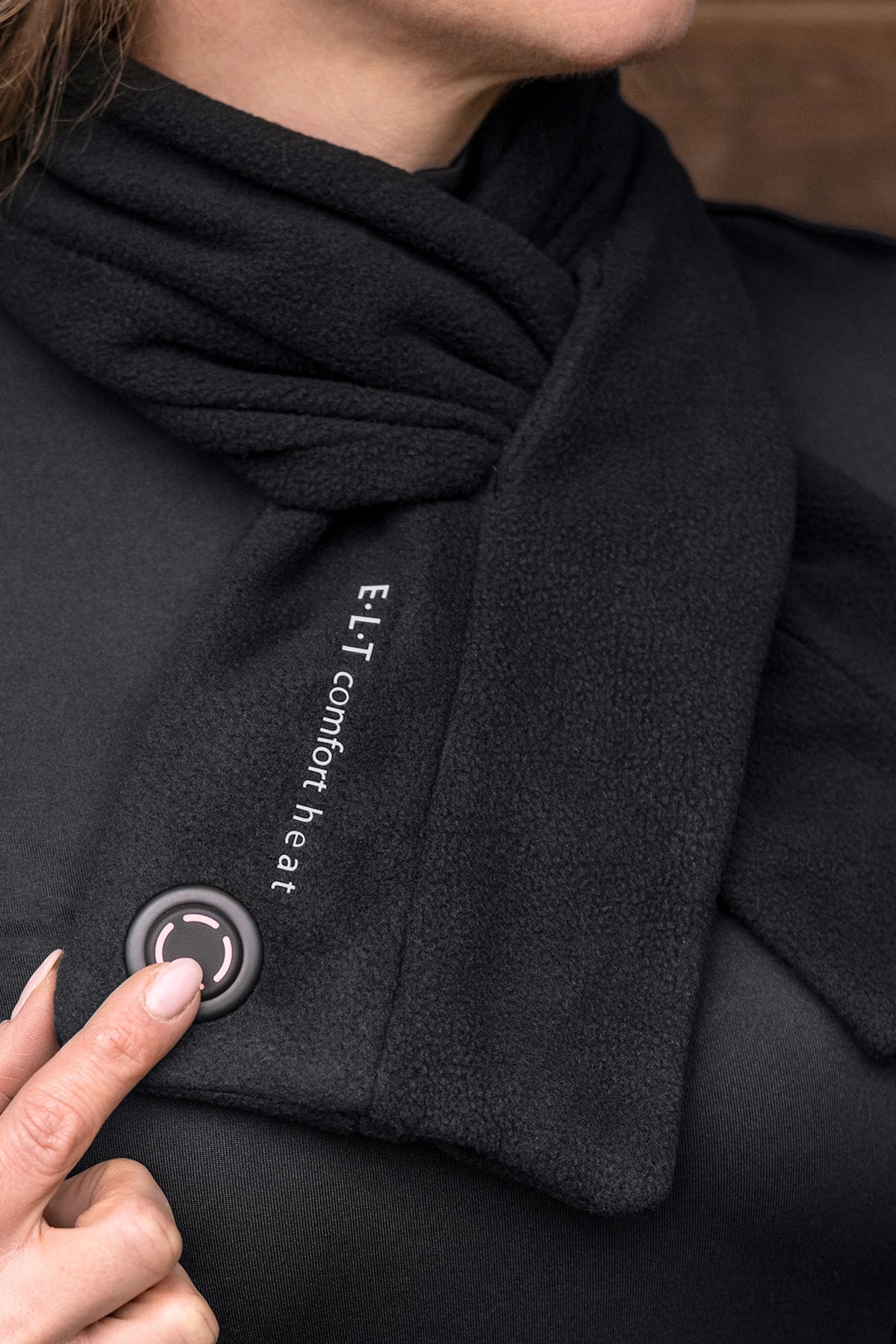 ELT Comfort Heat, Heatable Scarf Accessories