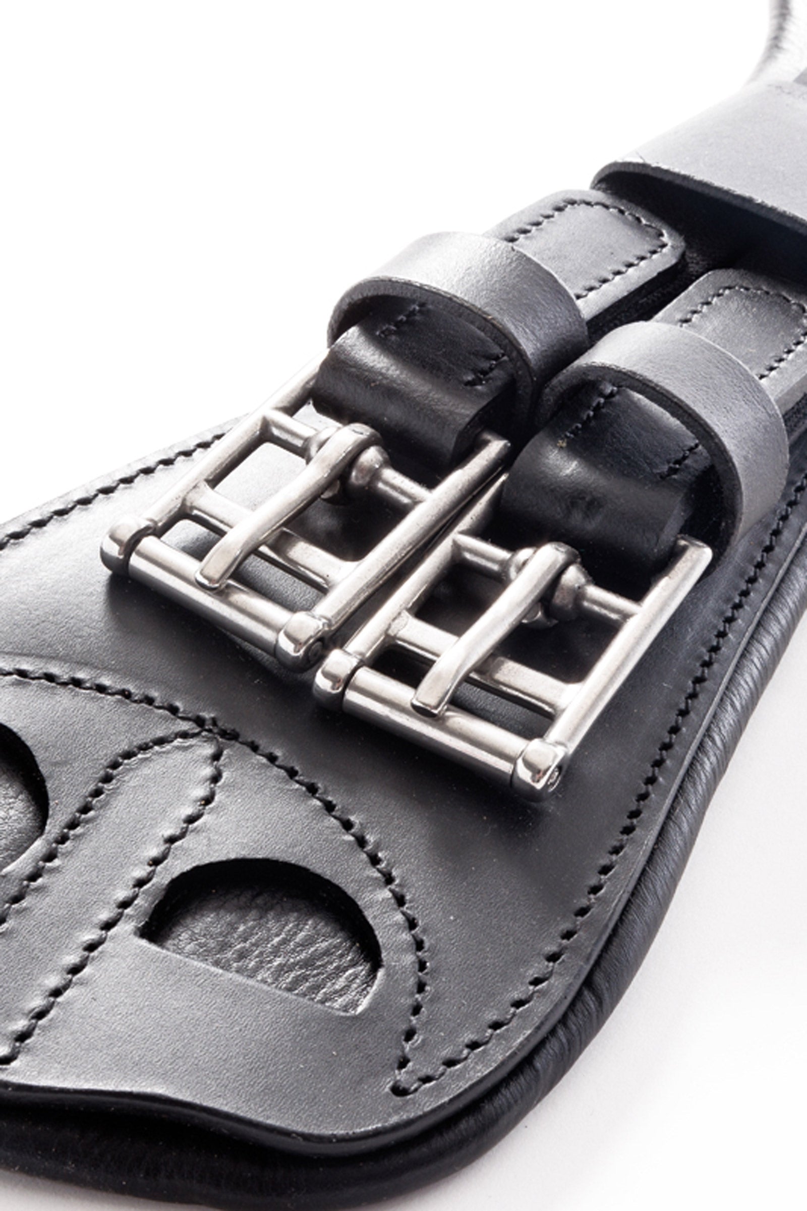 Kavalkade Julius Oiled Leather Short Girth With Elastic Saddles, Girths & Stirrups