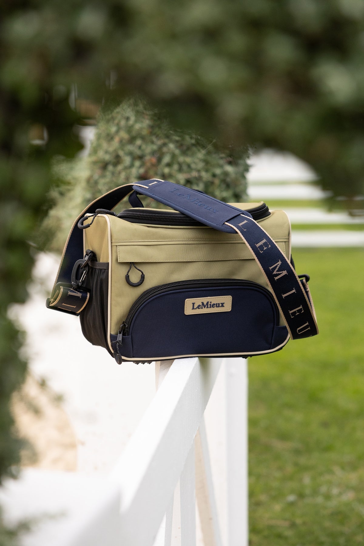 LeMieux ProKit Lite Grooming Bag Accessories